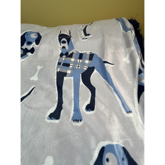 Dapper Dogs Throw Blanket Gray Blue Faux Fur Basset Great Dane Doberman More New - Picture 3 of 10